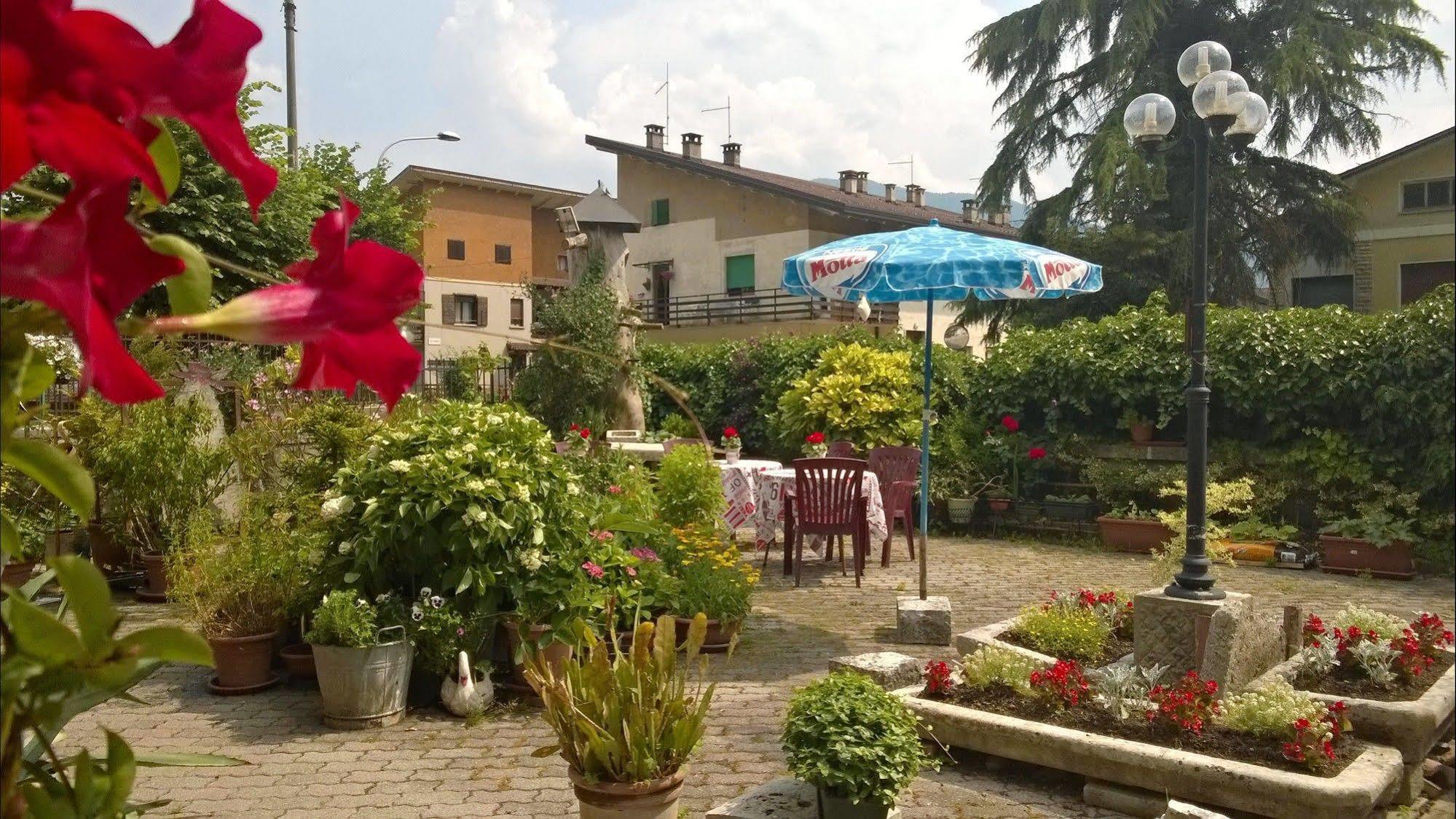 Antico Albergo Sant'Antonio Fonzaso エクステリア 写真